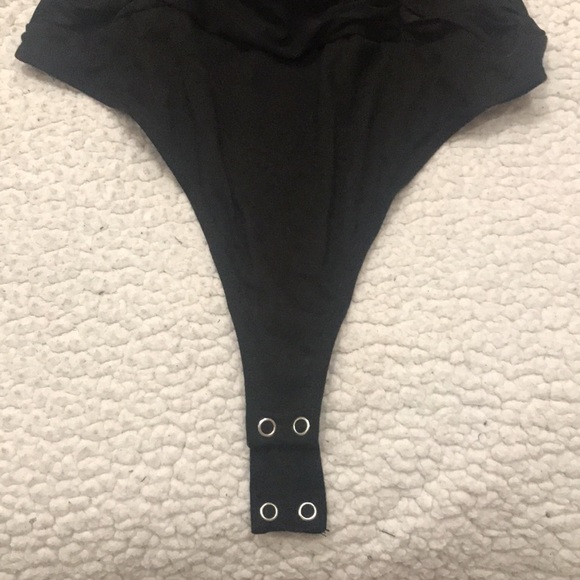 TOPS - Picture 3 of 5